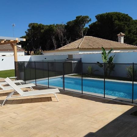 Palapa Garden Alojamientos, Piscina Privada Y Cerca Del Mar 奇克拉纳－德拉弗龙特拉 外观 照片
