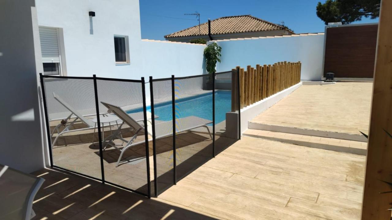 Palapa Garden Alojamientos, Piscina Privada Y Cerca Del Mar 奇克拉纳－德拉弗龙特拉 外观 照片